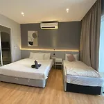 Quill Residence Cozy White